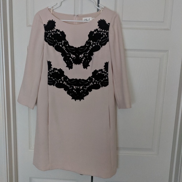 Eliza J Dresses & Skirts - Eliza J Pink Shift Dress